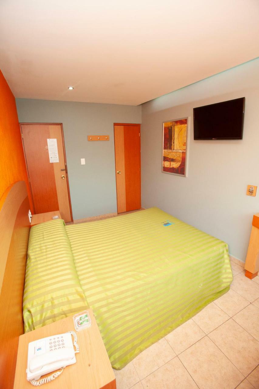 Hotel Lira - Solo Adultos Mexico By Eksteriør billede